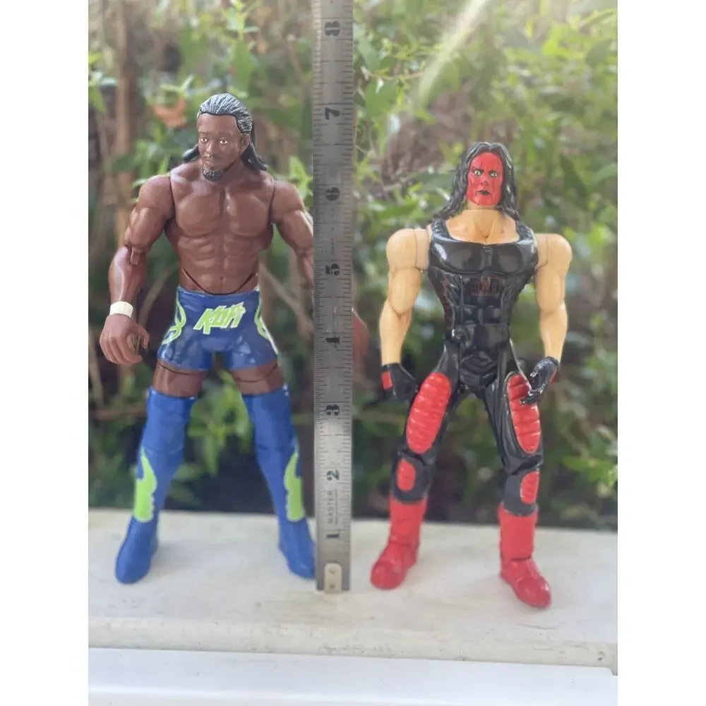 Mattel Kofi Kingston WWE 2013/ 1999 Toy Biz Red Sting Combo